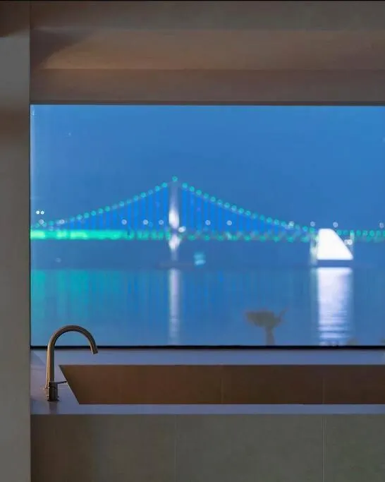 Gwanganli Gozneok Apartment Busan South Korea